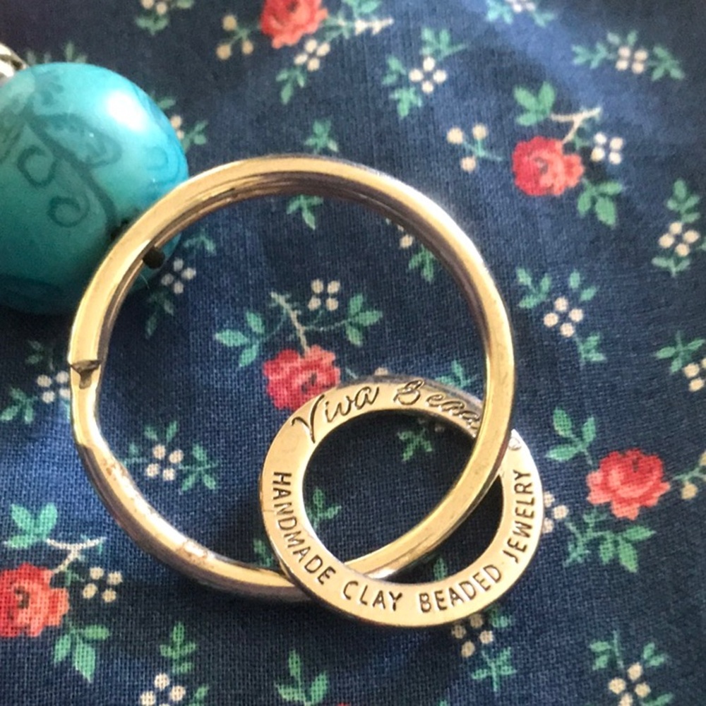 Viva Beads pretty key chain - Picture 3 of 5